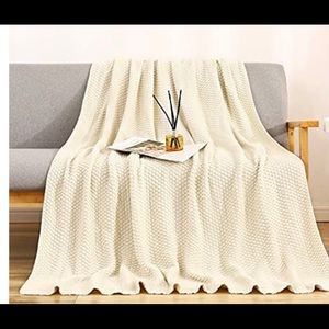 Cream Throw 100% Cotton Blanket